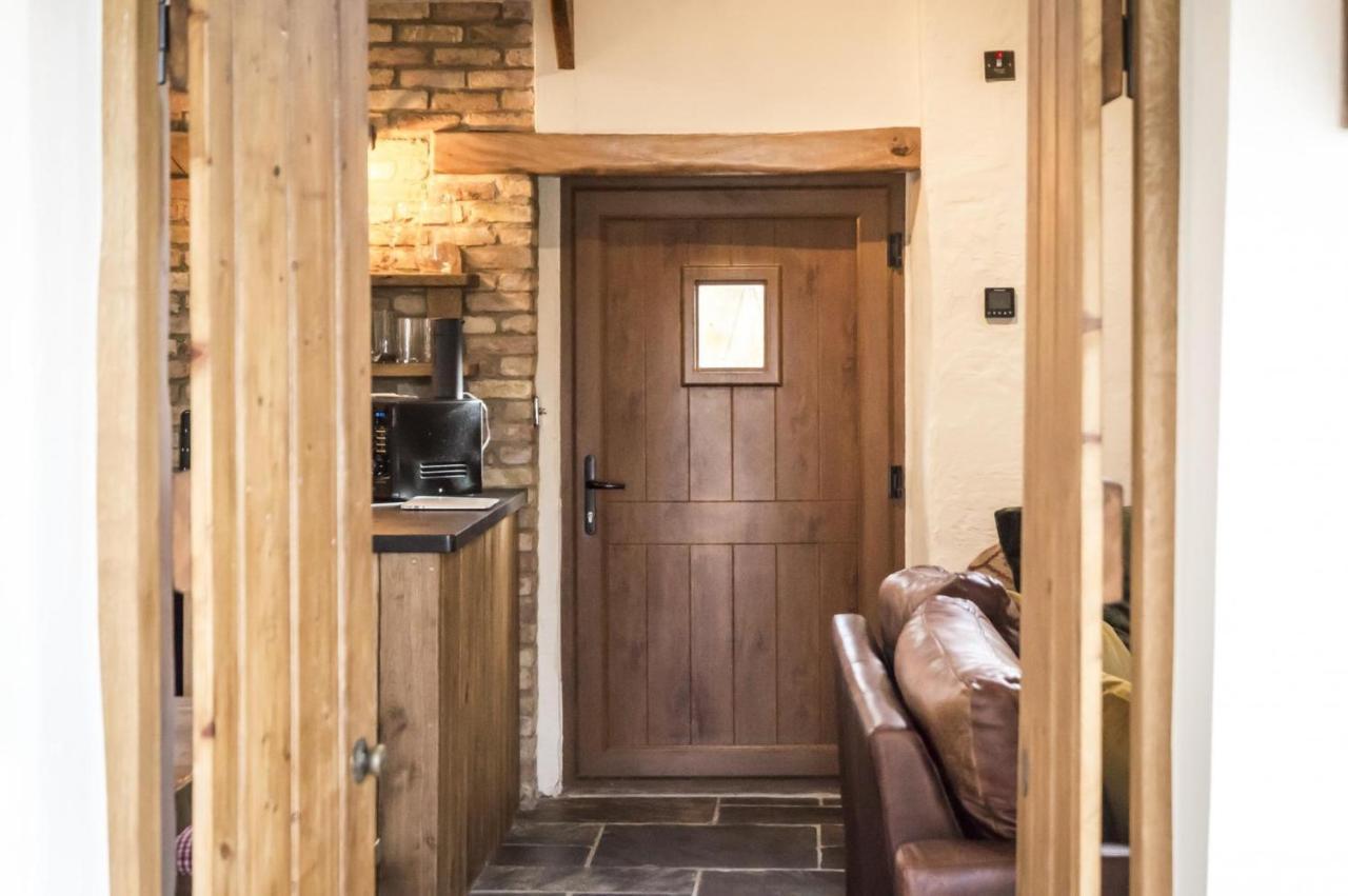 Lavender - Luxurious Barn Conversion - Blossom Farm Johnston Extérieur photo