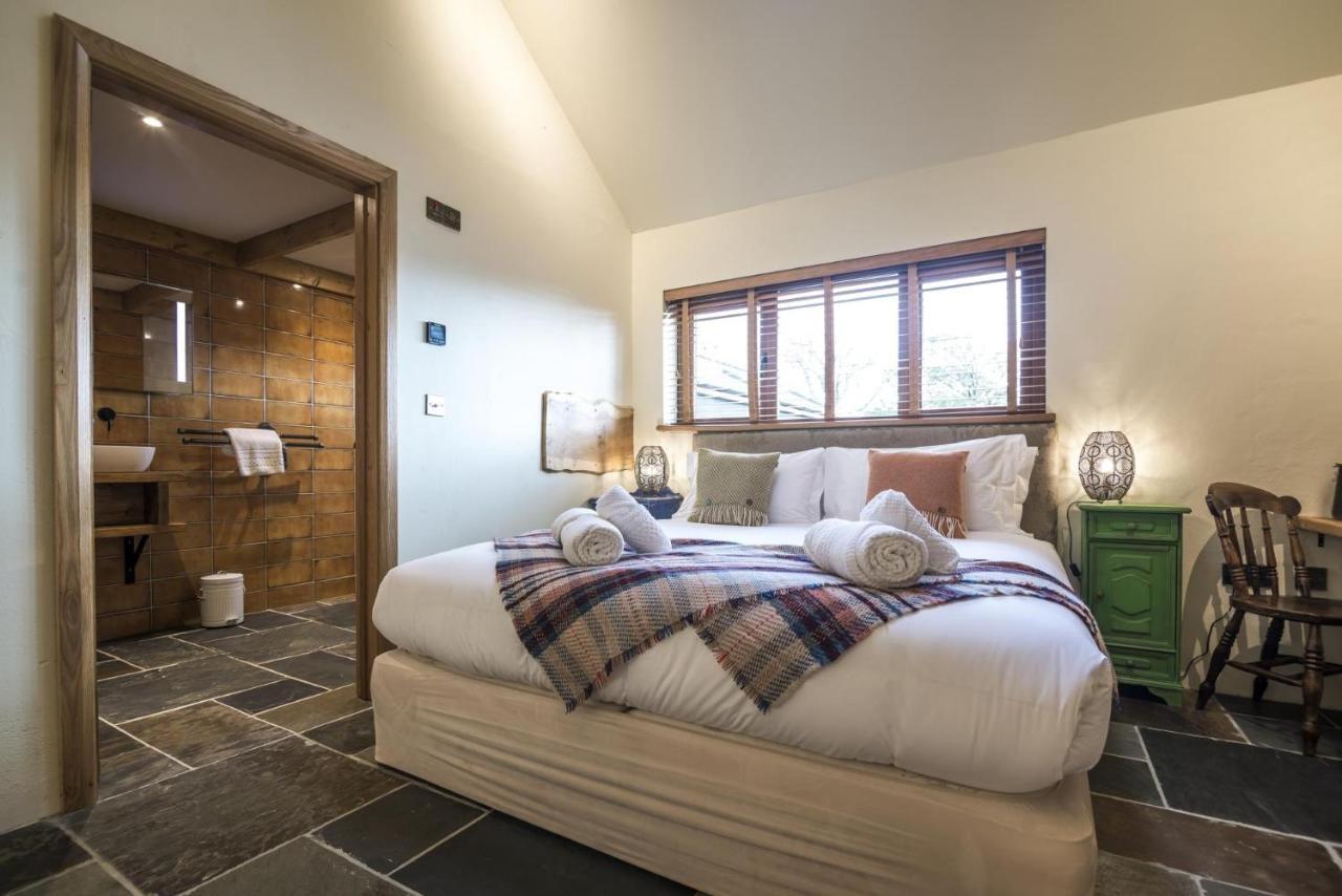 Lavender - Luxurious Barn Conversion - Blossom Farm Johnston Extérieur photo