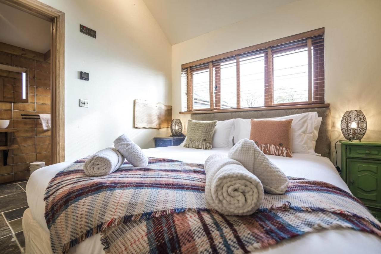 Lavender - Luxurious Barn Conversion - Blossom Farm Johnston Extérieur photo
