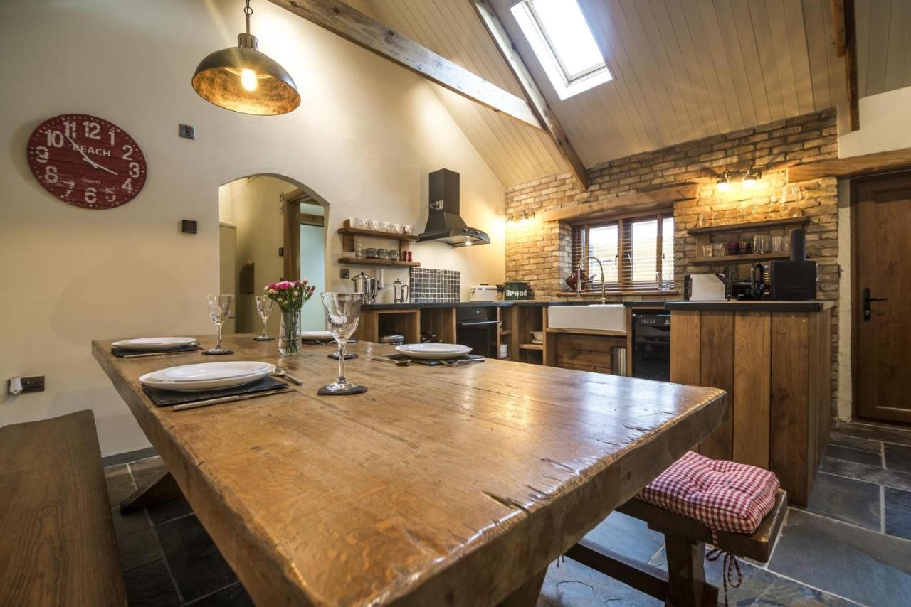 Lavender - Luxurious Barn Conversion - Blossom Farm Johnston Extérieur photo